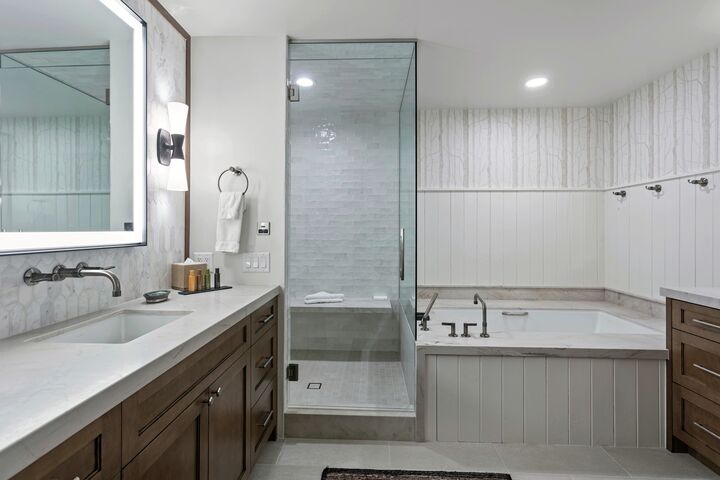Master Ensuite Bathroom