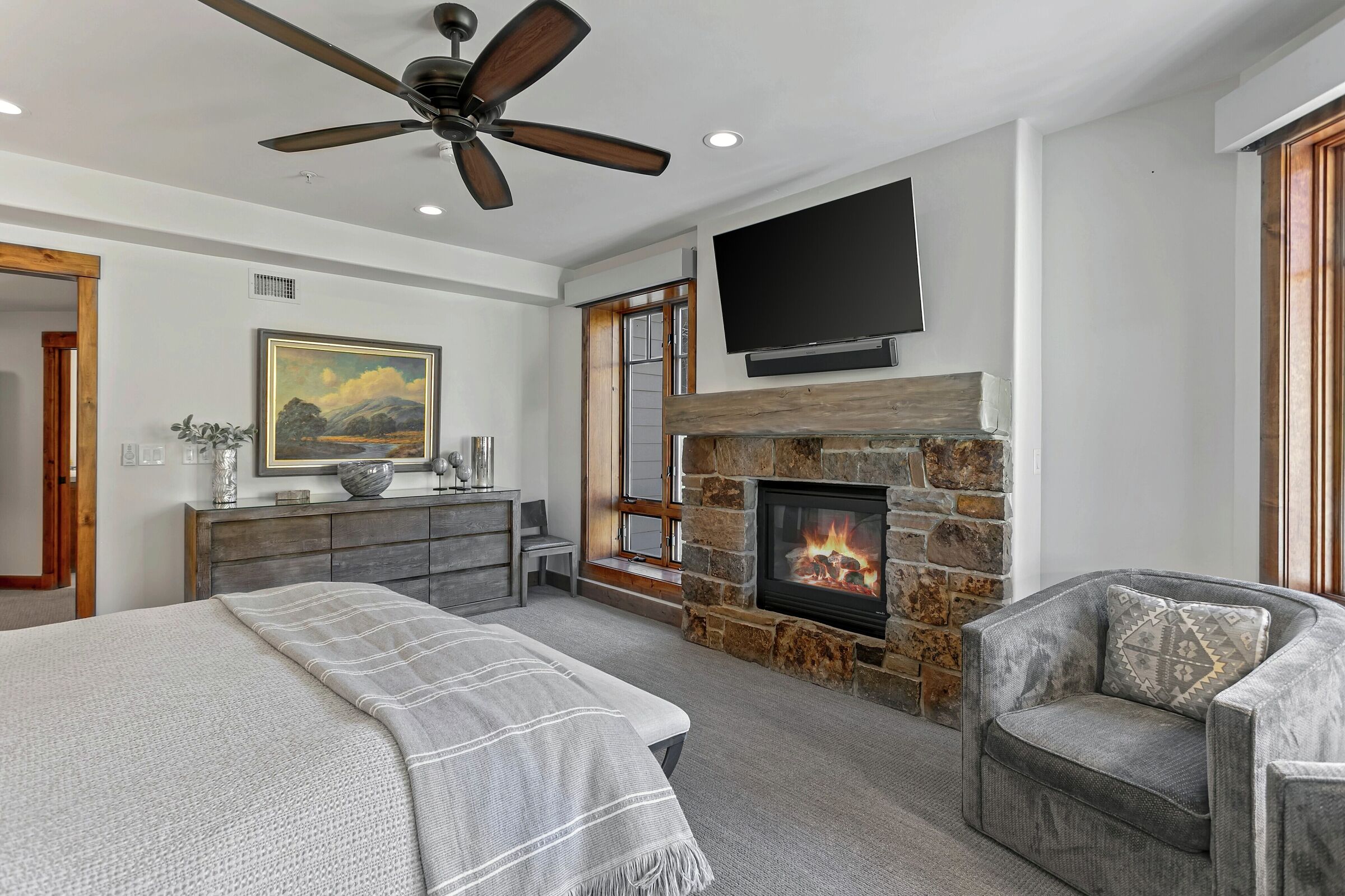 #333 - Master Bedroom