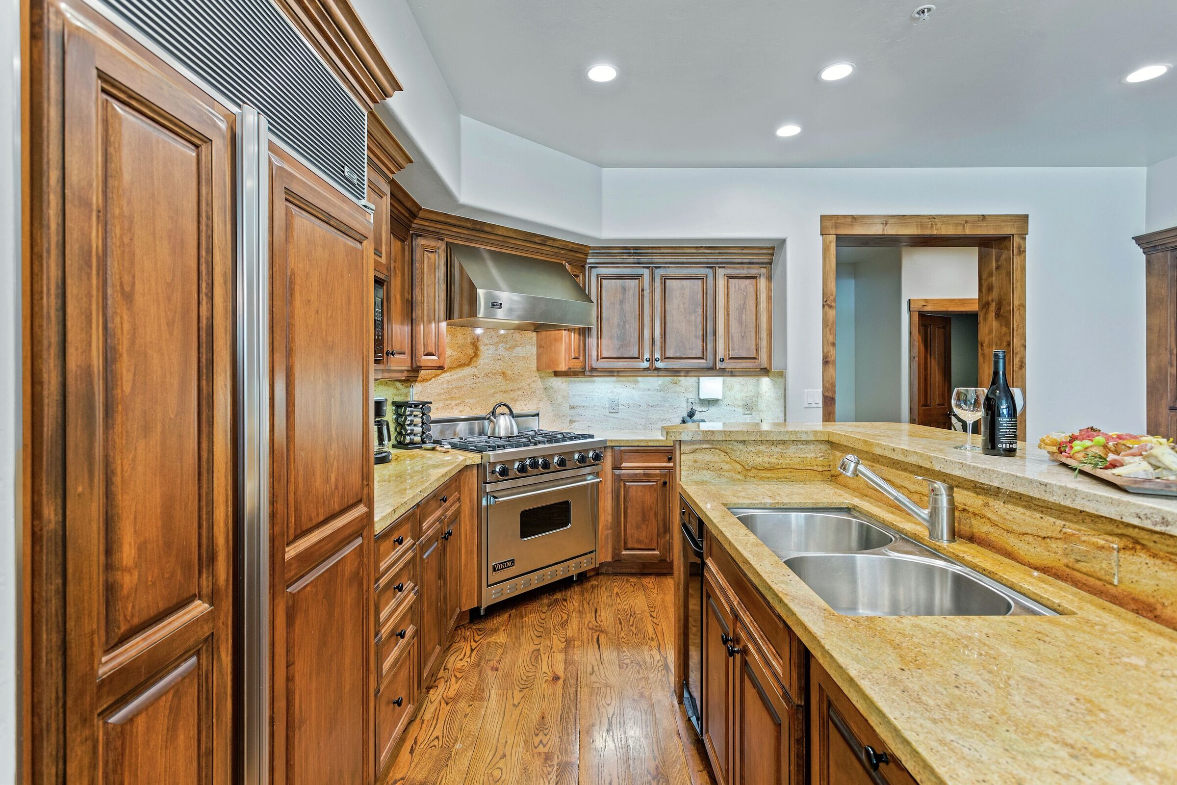 #342 - Kitchen