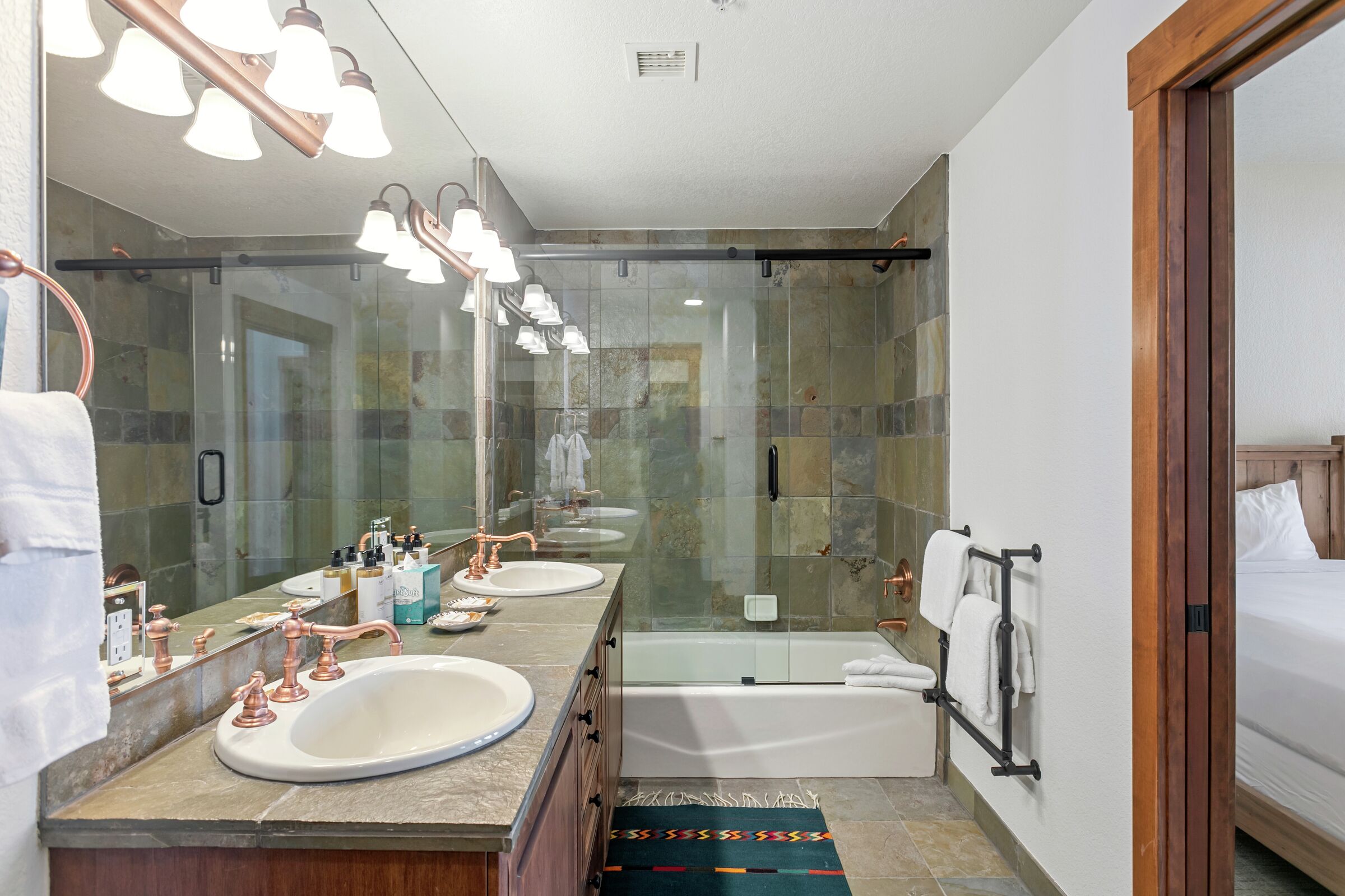Ensuite Bathroom