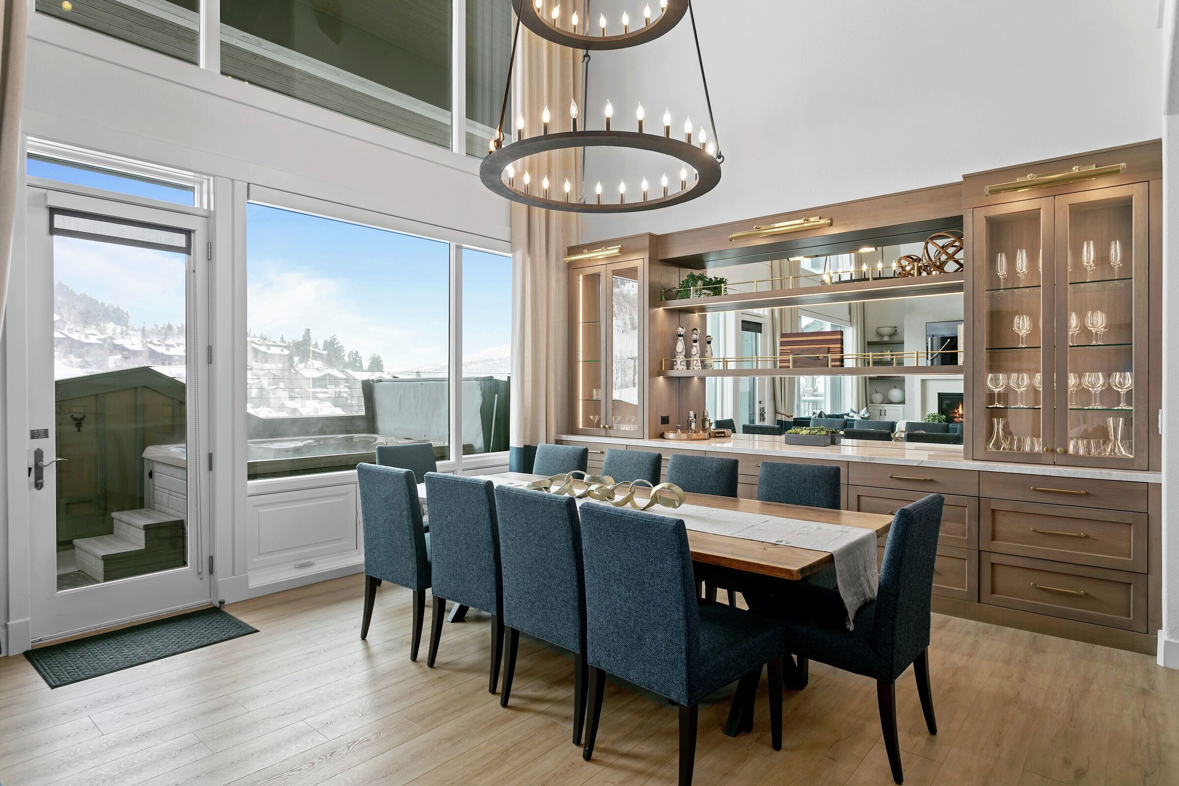#243 - Dining Area