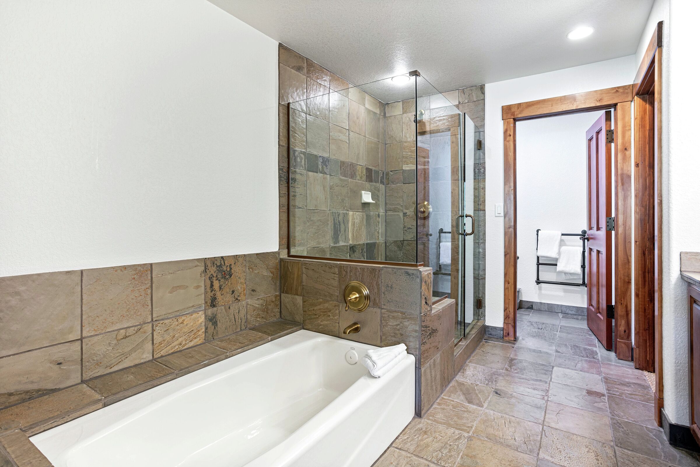 Ensuite Bathroom
