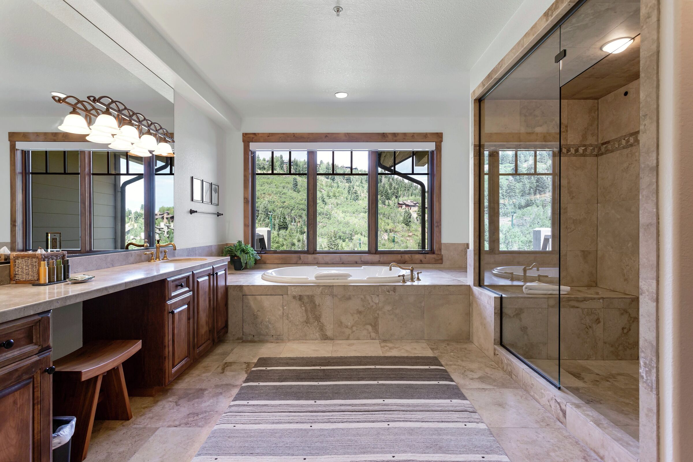 Master Ensuite Bathroom