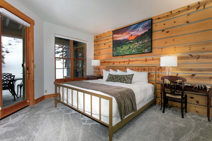 2 Bdrm Suite - Master Bedroom