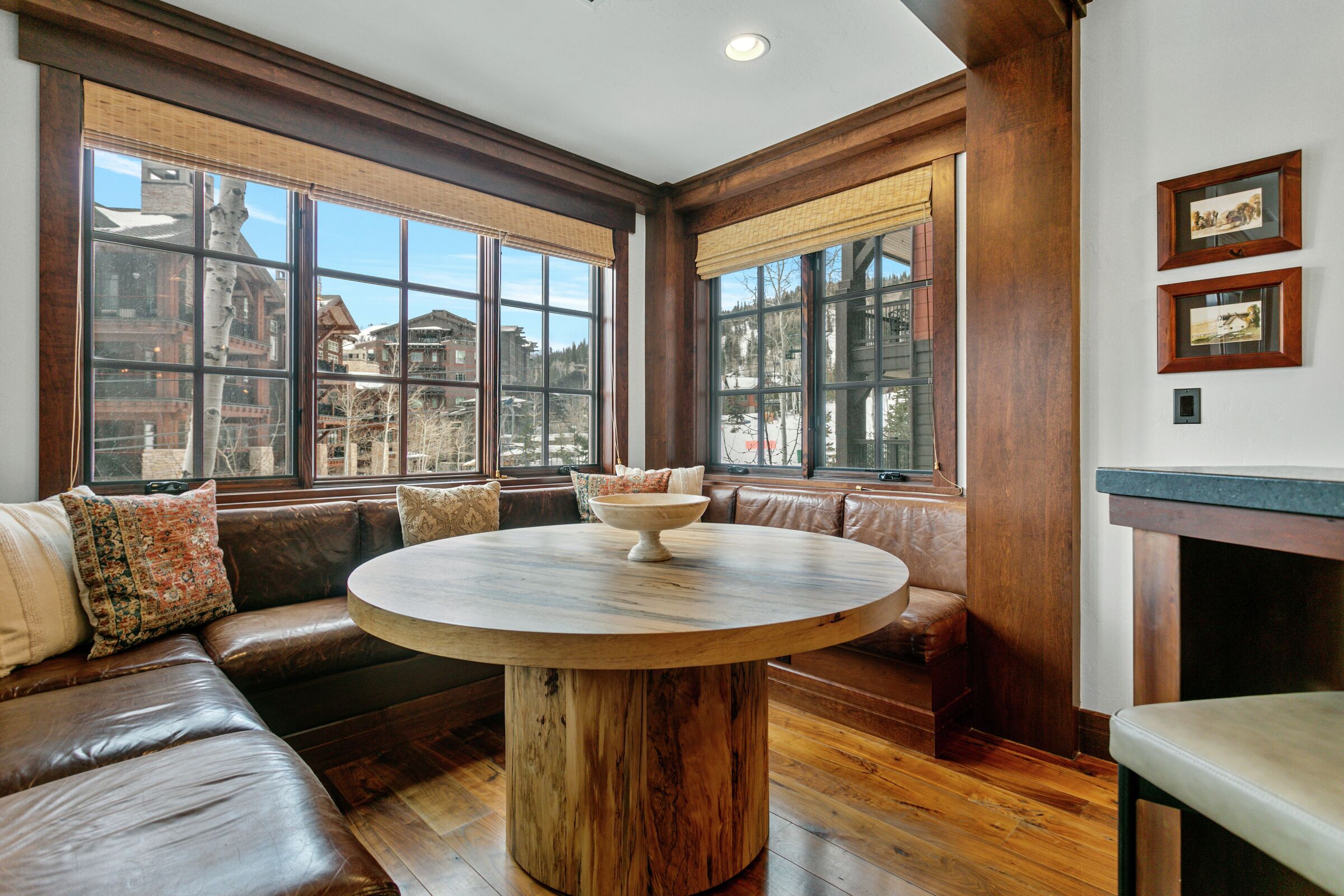 Breakfast Nook