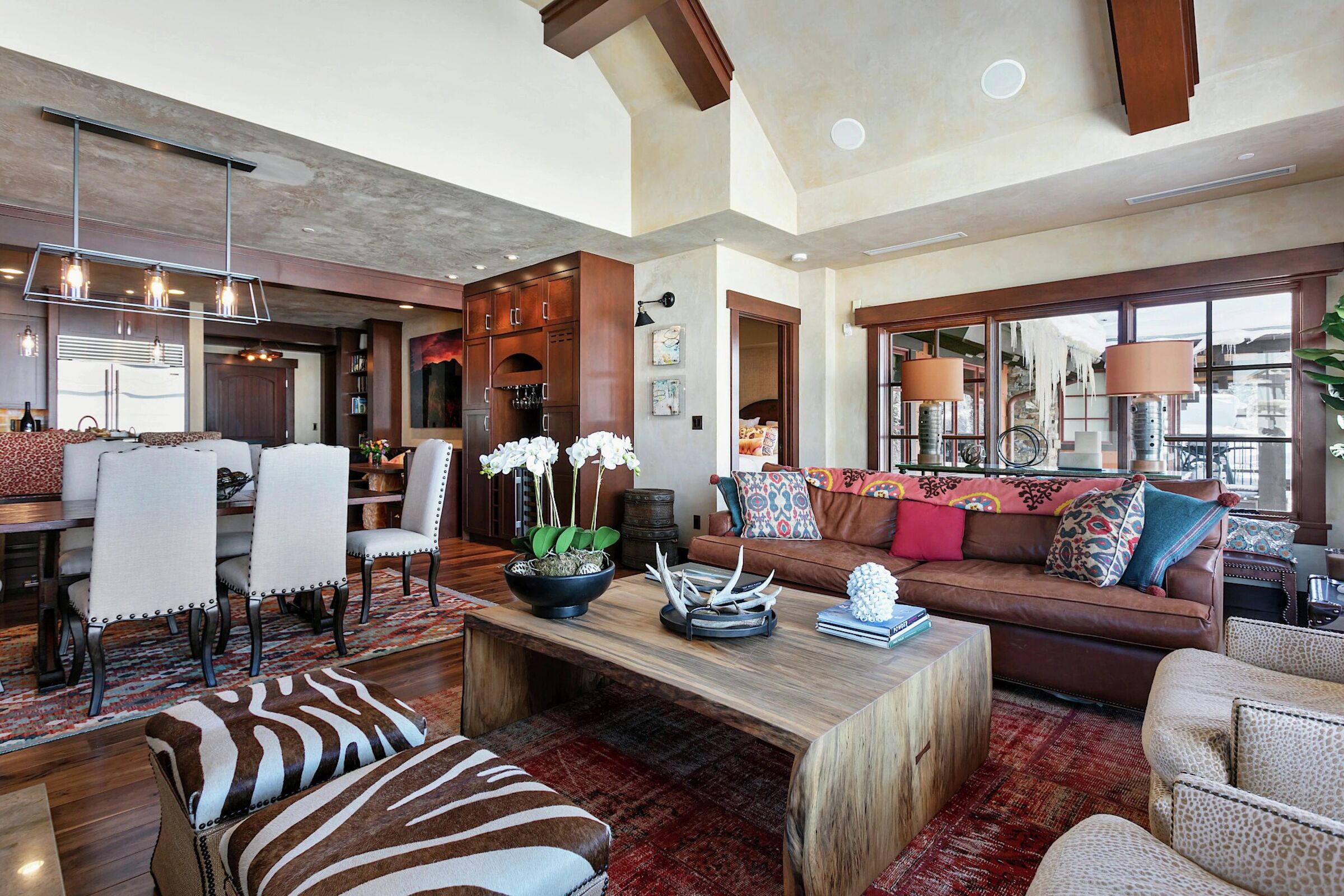 #603 - Living Area