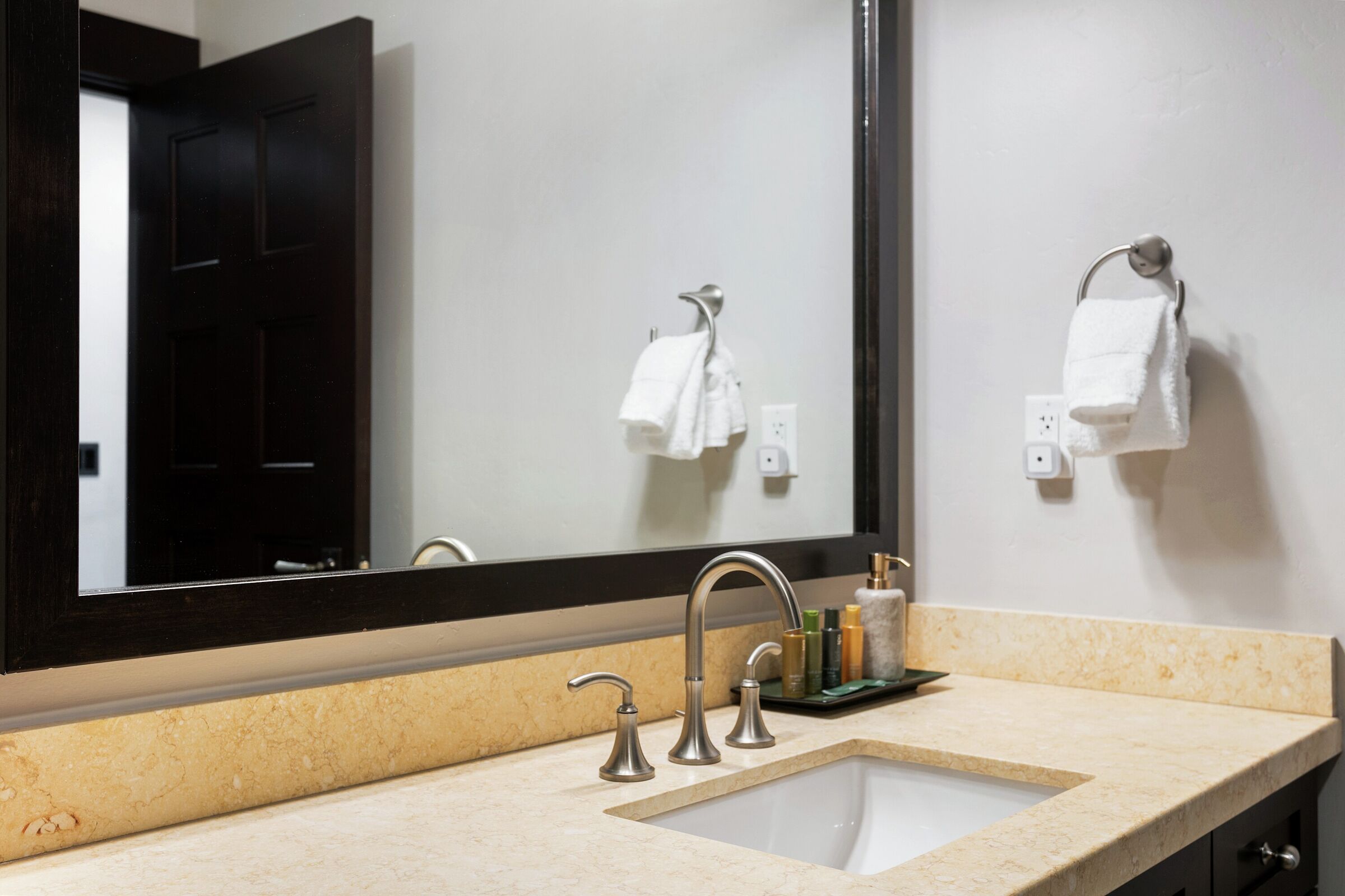 #208 - Bathroom