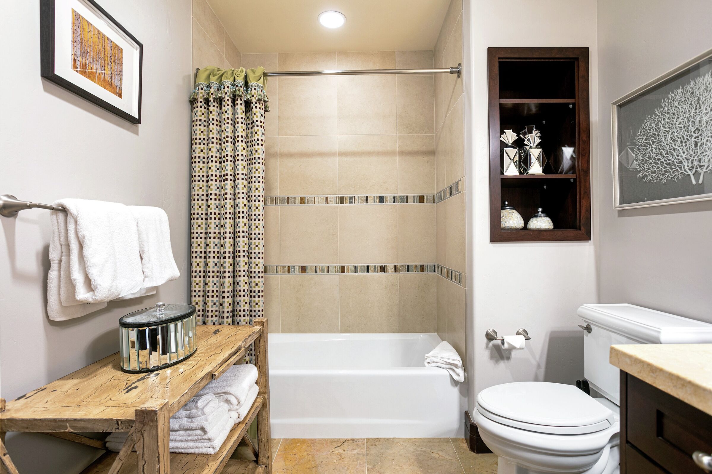 #208 - Bathroom