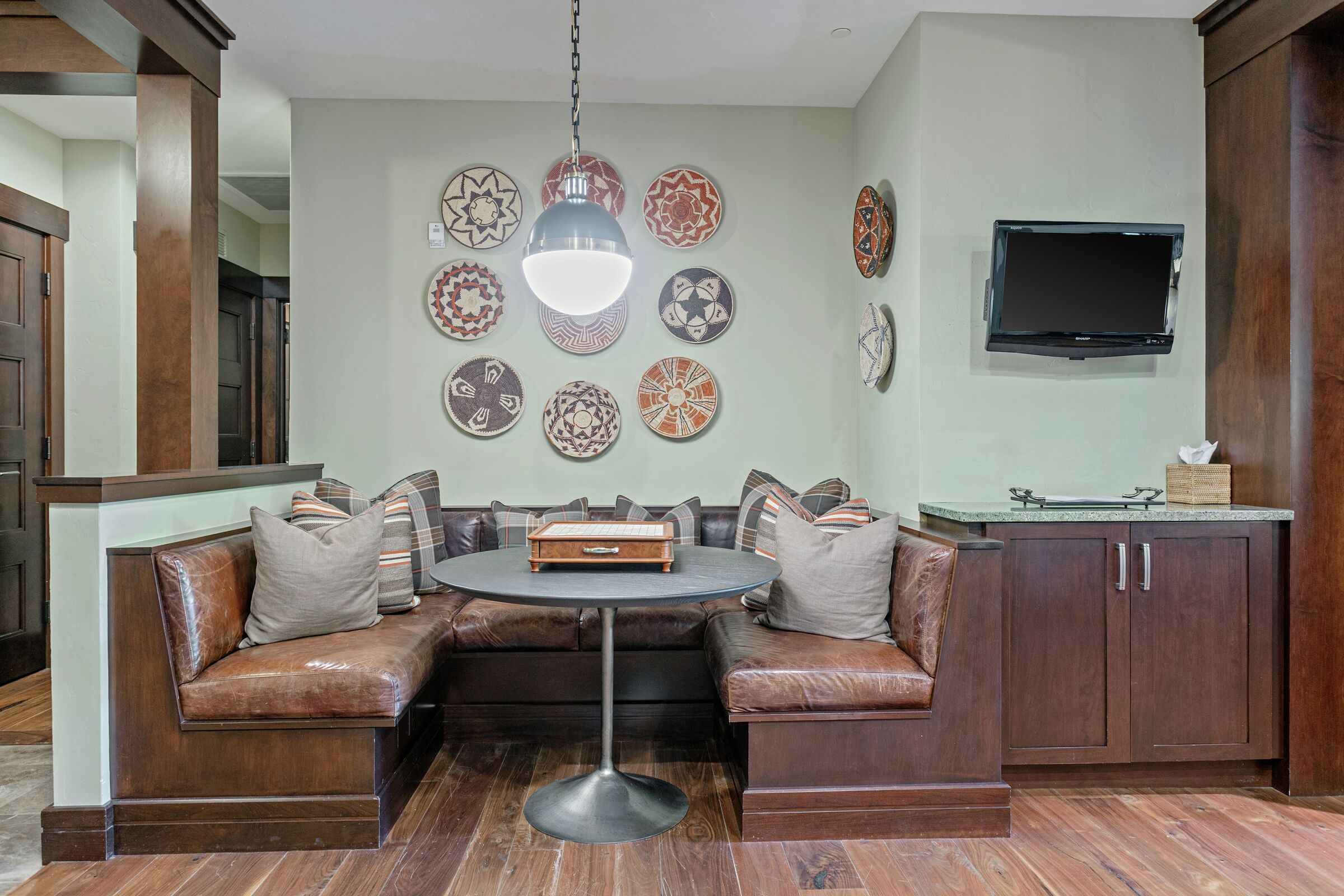 Breakfast Nook
