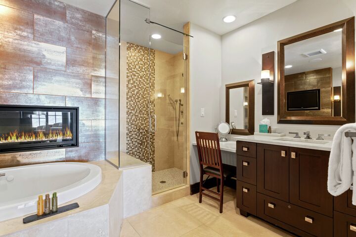 Master Ensuite Bathroom