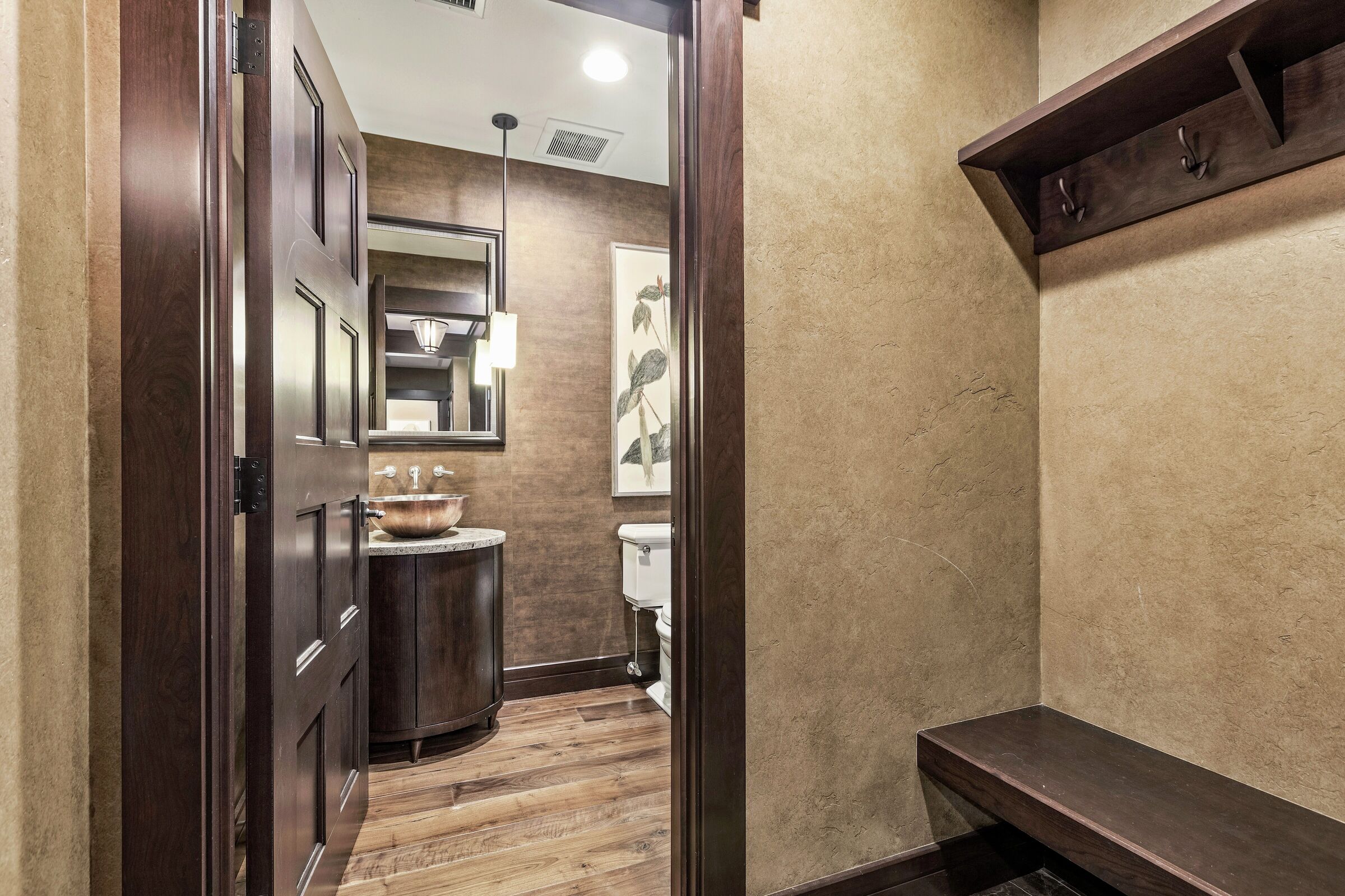 #506 - Bathroom
