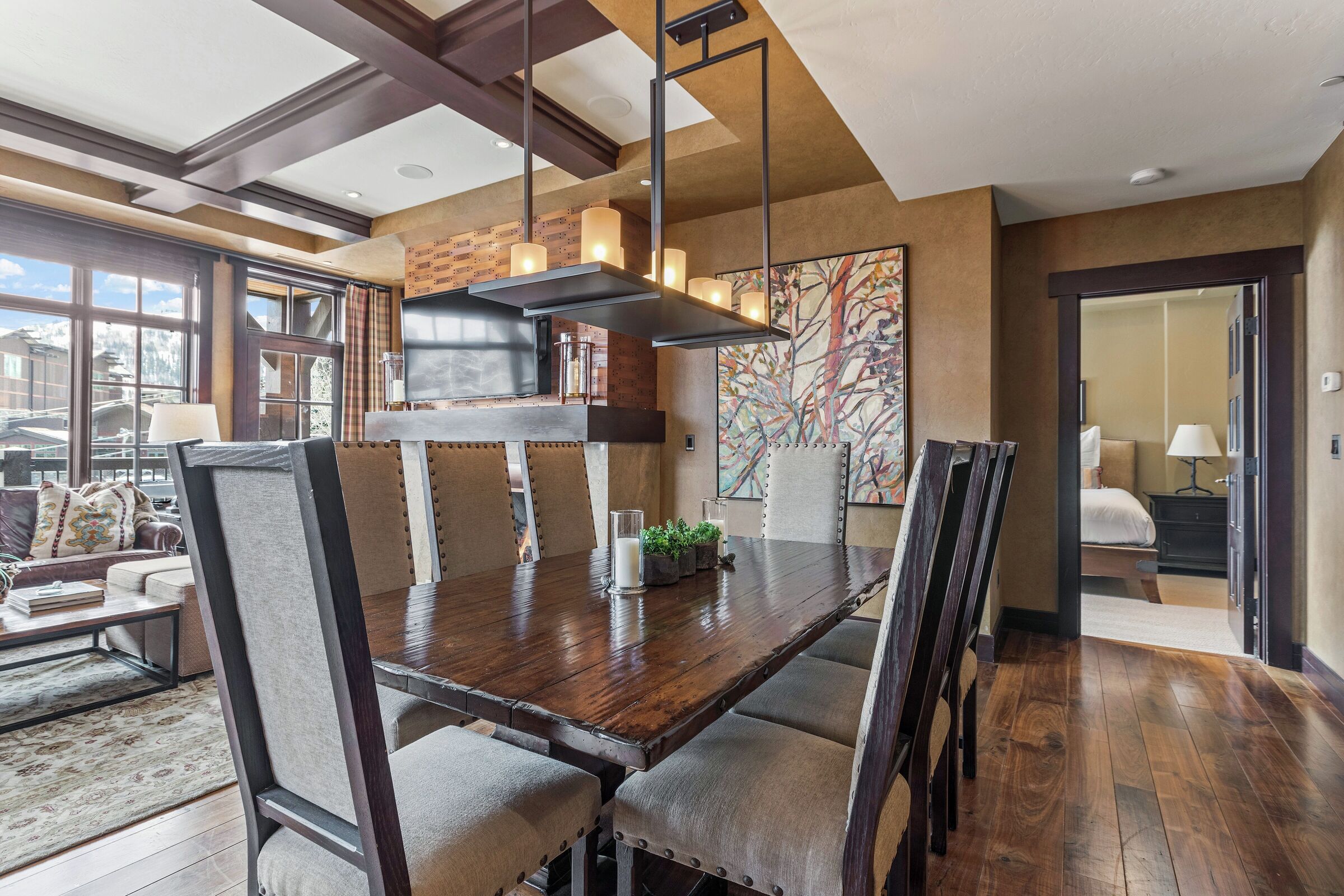 #506 - Dining Area