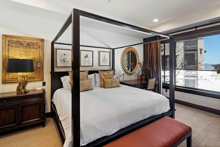 #102 - Master Bedroom