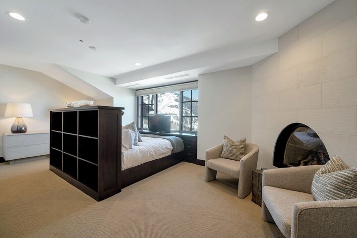 #501 - Master Bedroom