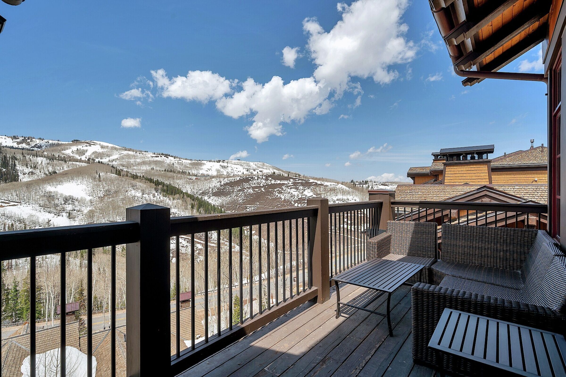 #501 - Balcony