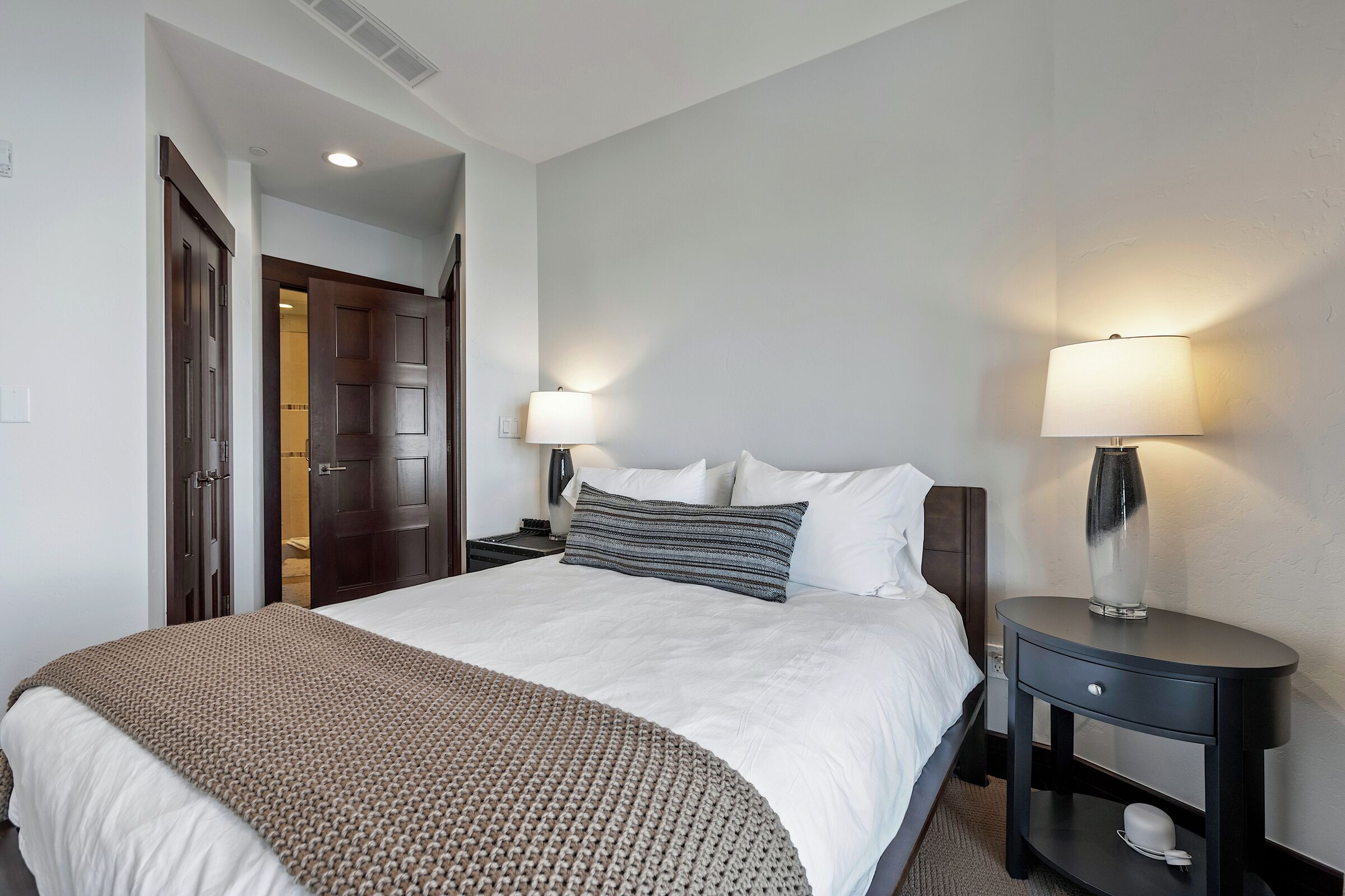 #501 - Bedroom