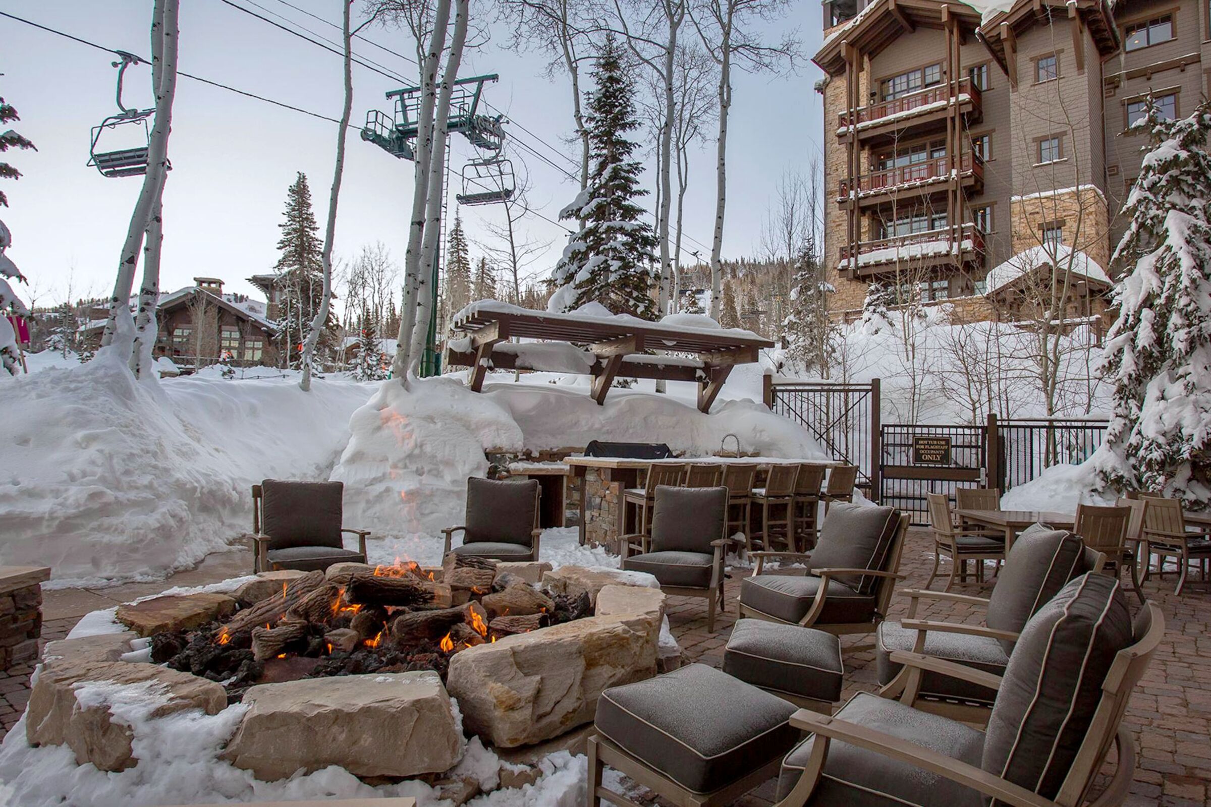 BBQ Area with Fire Pit