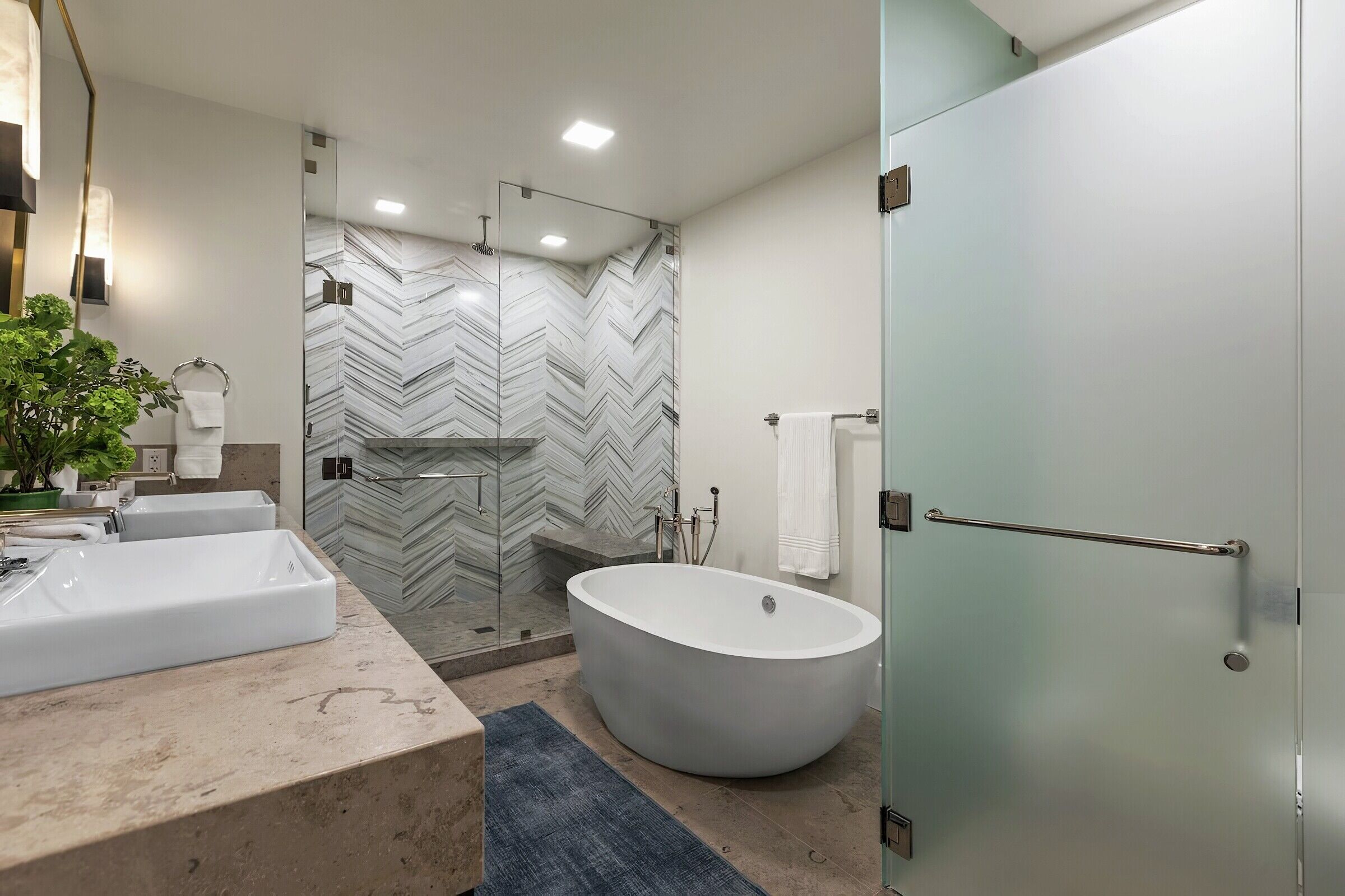 Master Ensuite Bathroom