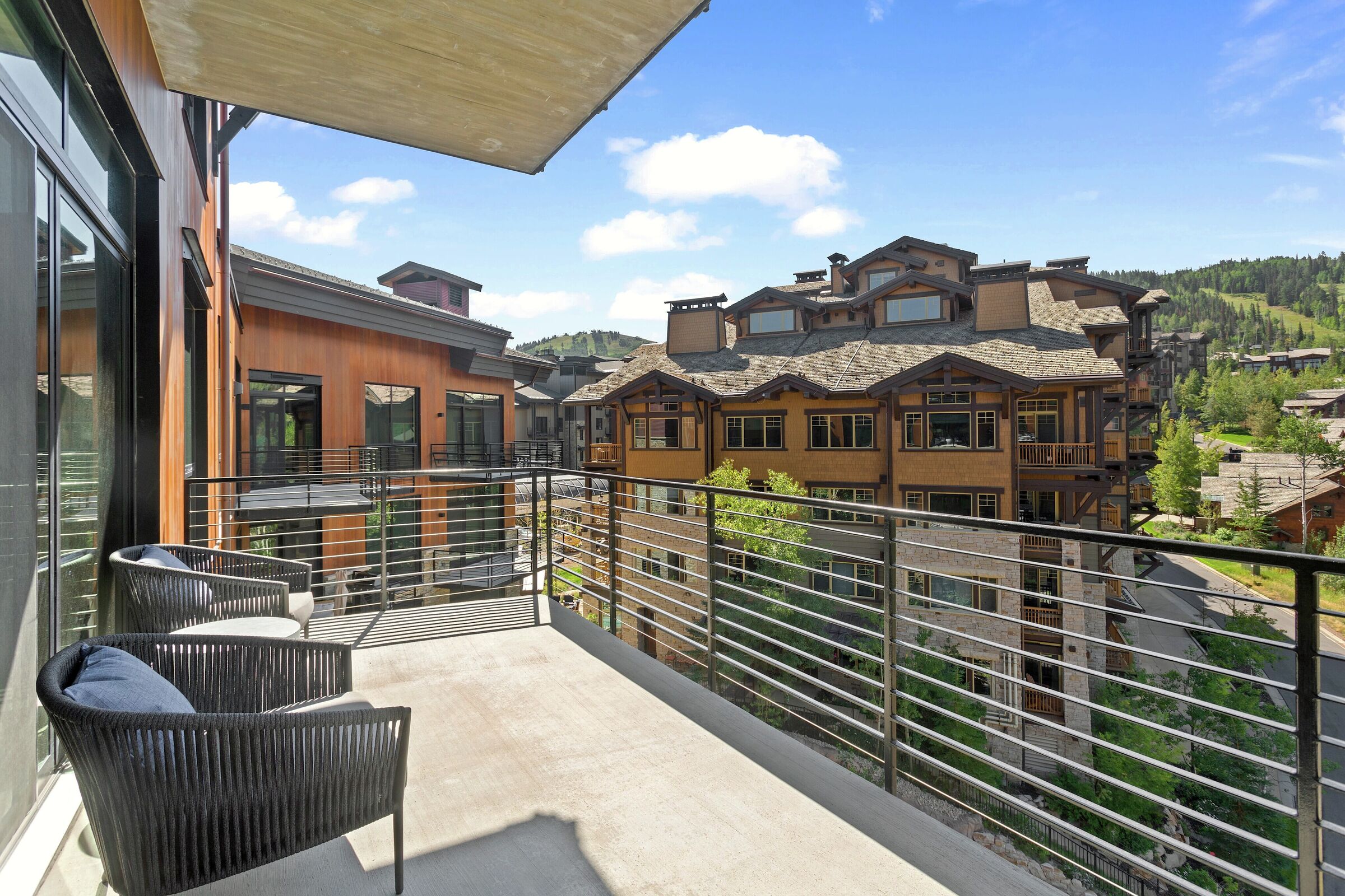 #504 - Balcony