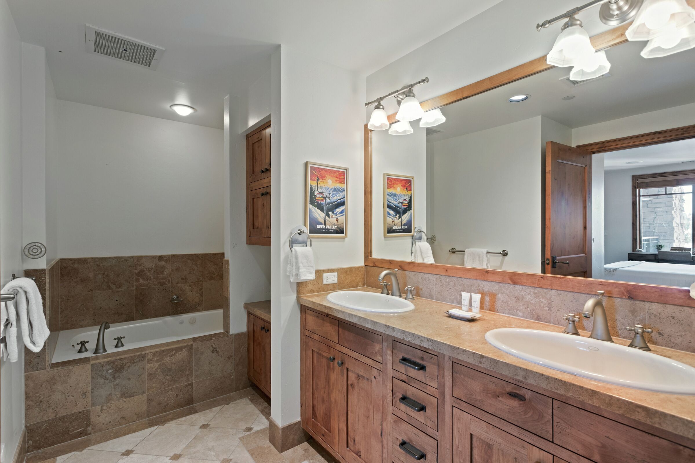 Master Ensuite Bathroom