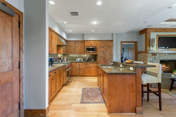 #101 - Kitchen