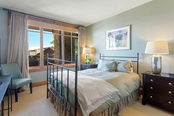 #101 - Bedroom
