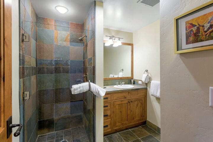 #101 - Ensuite Bathroom