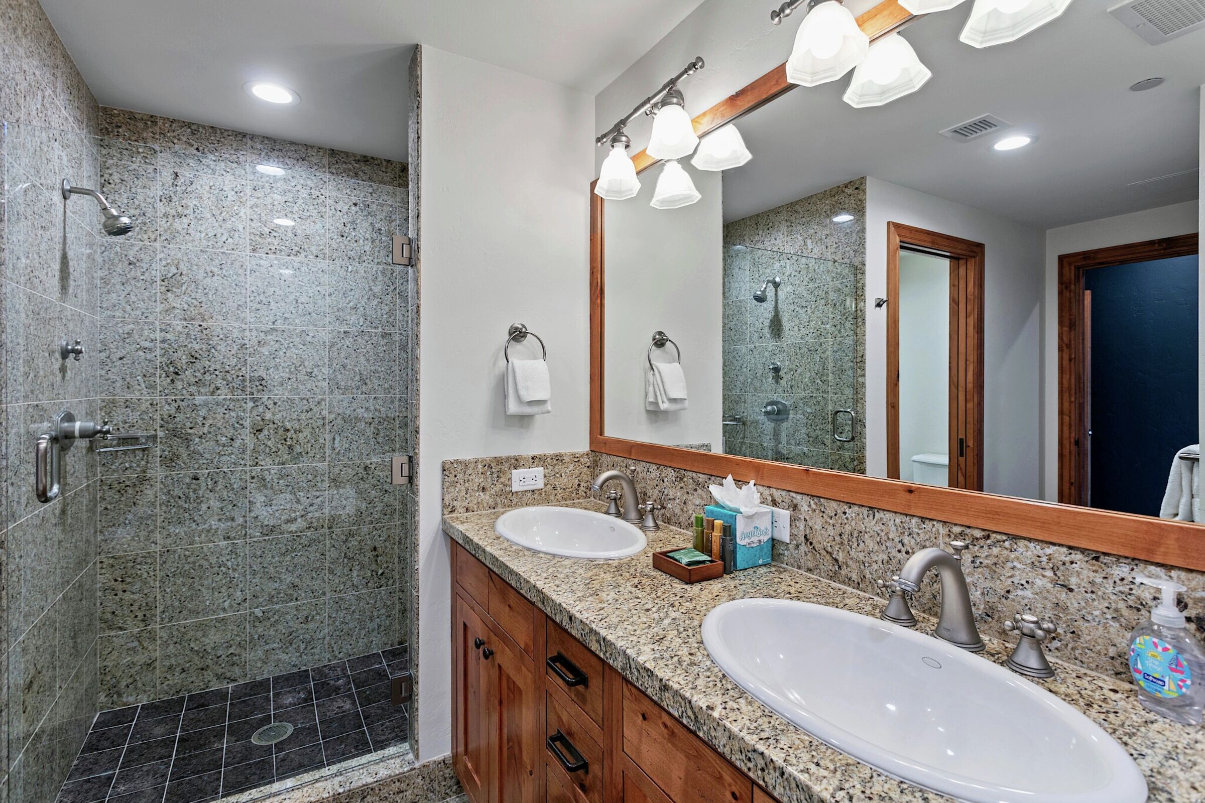 Master Ensuite Bathroom