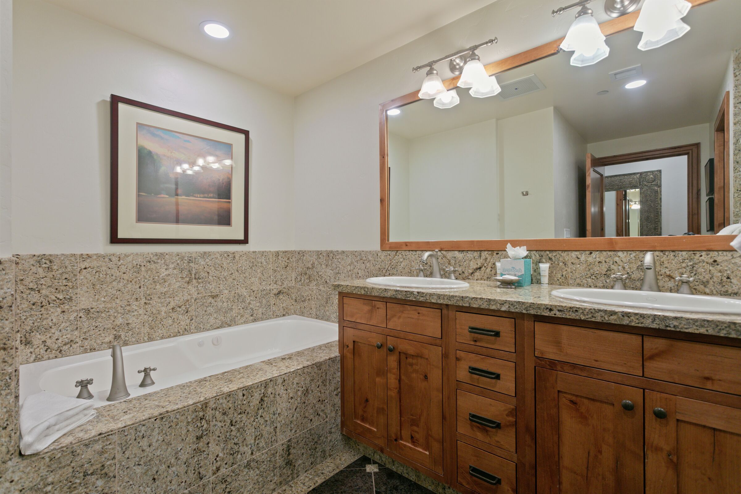 Master Ensuite Bathroom