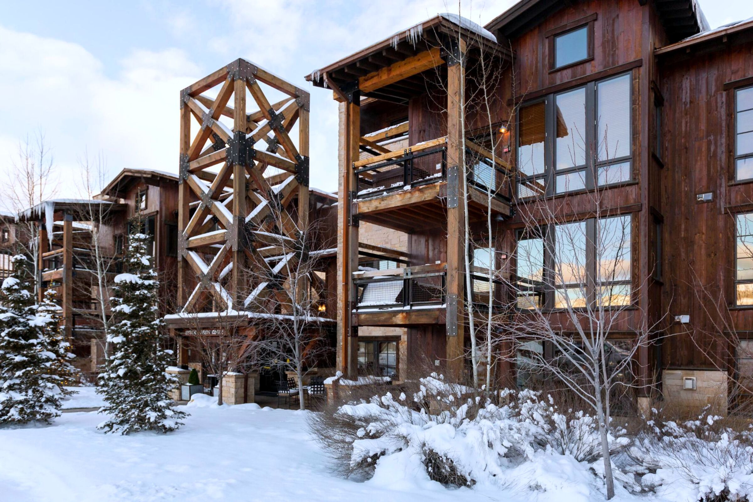 Silver Baron Lodge