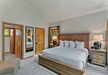 Gallery Thumbnail (4 Bdrm Spa - Master Bedroom)