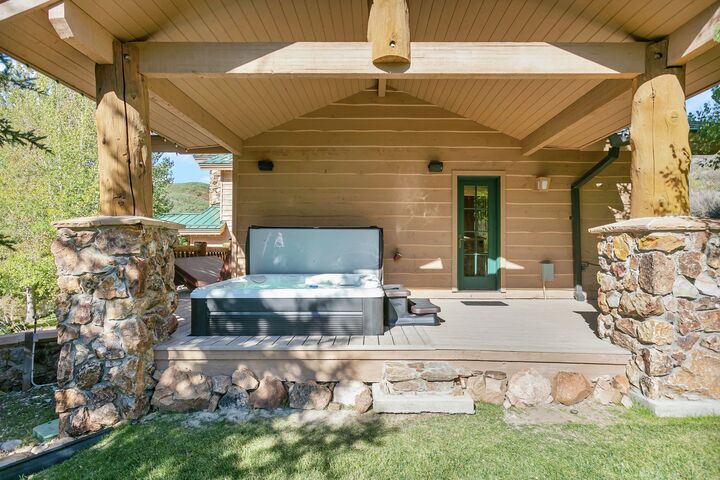 Deck with Hot Tub