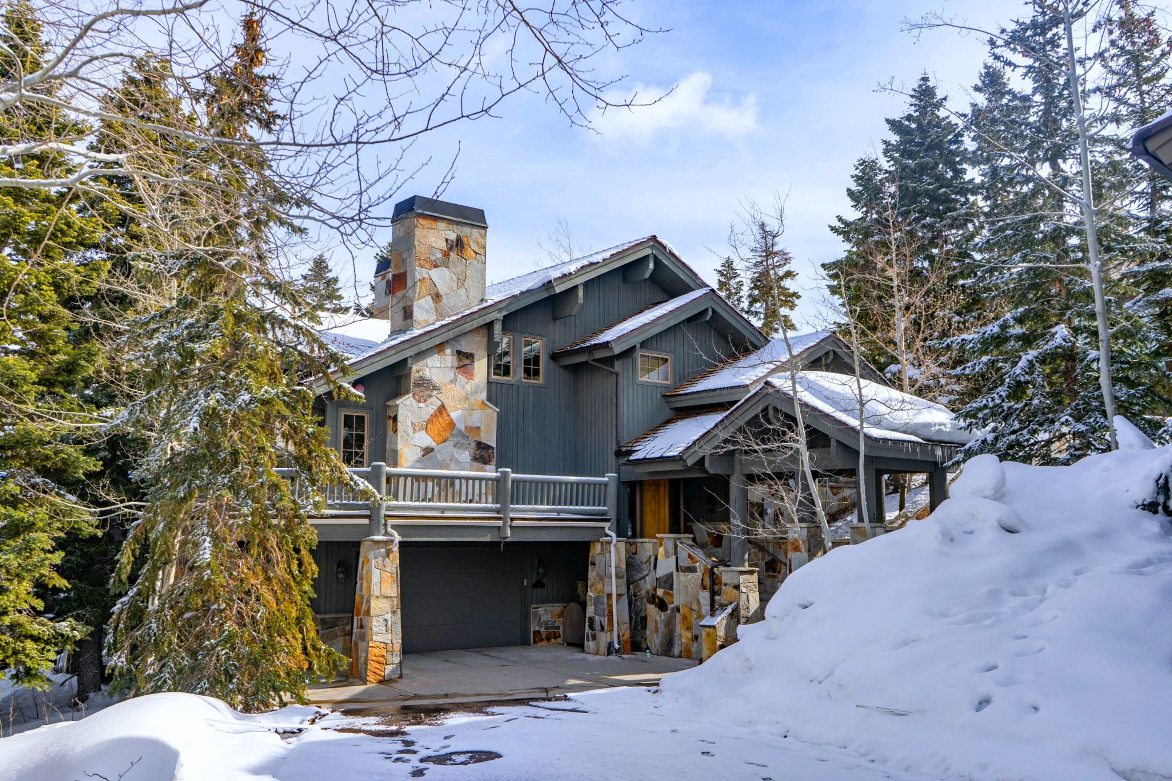 8 Bellemont Court