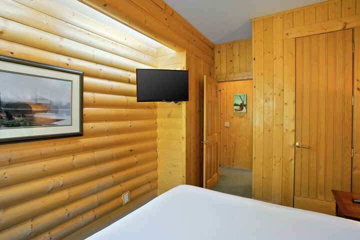 #102 - Bedroom
