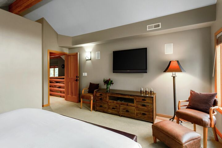 #2473 - Master Bedroom