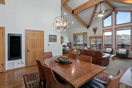 Unit Photo