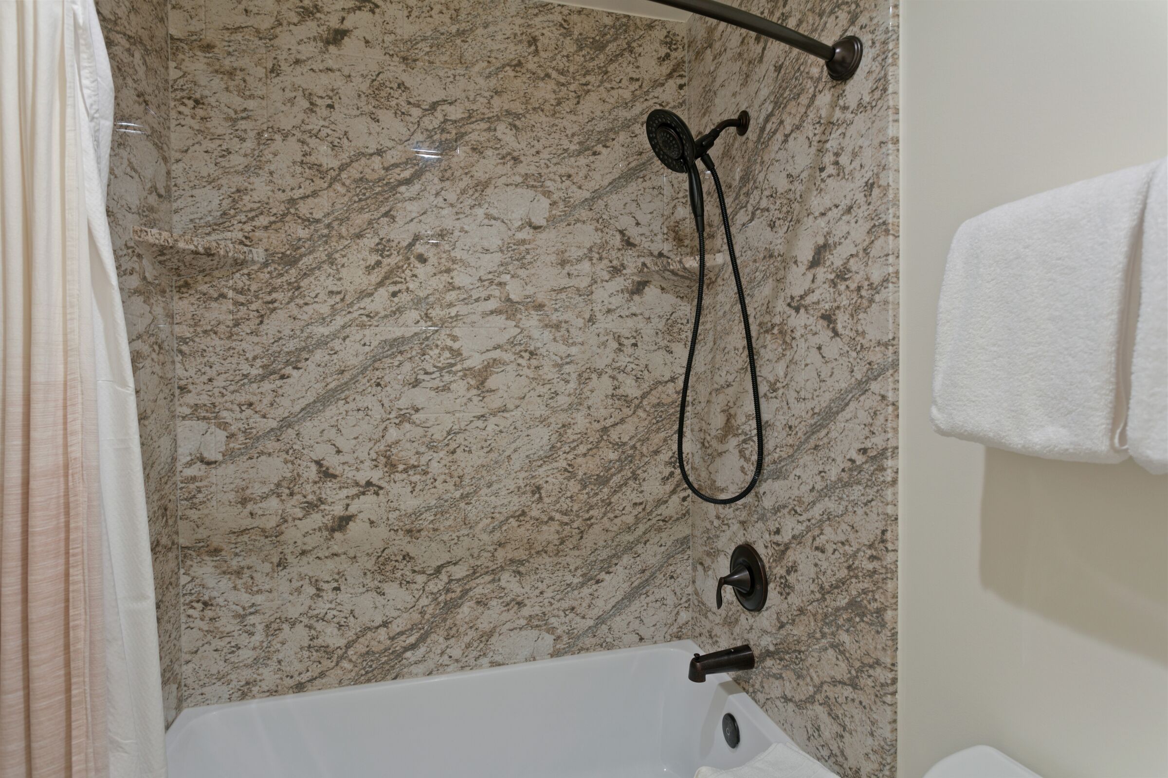 Master Ensuite Bathroom