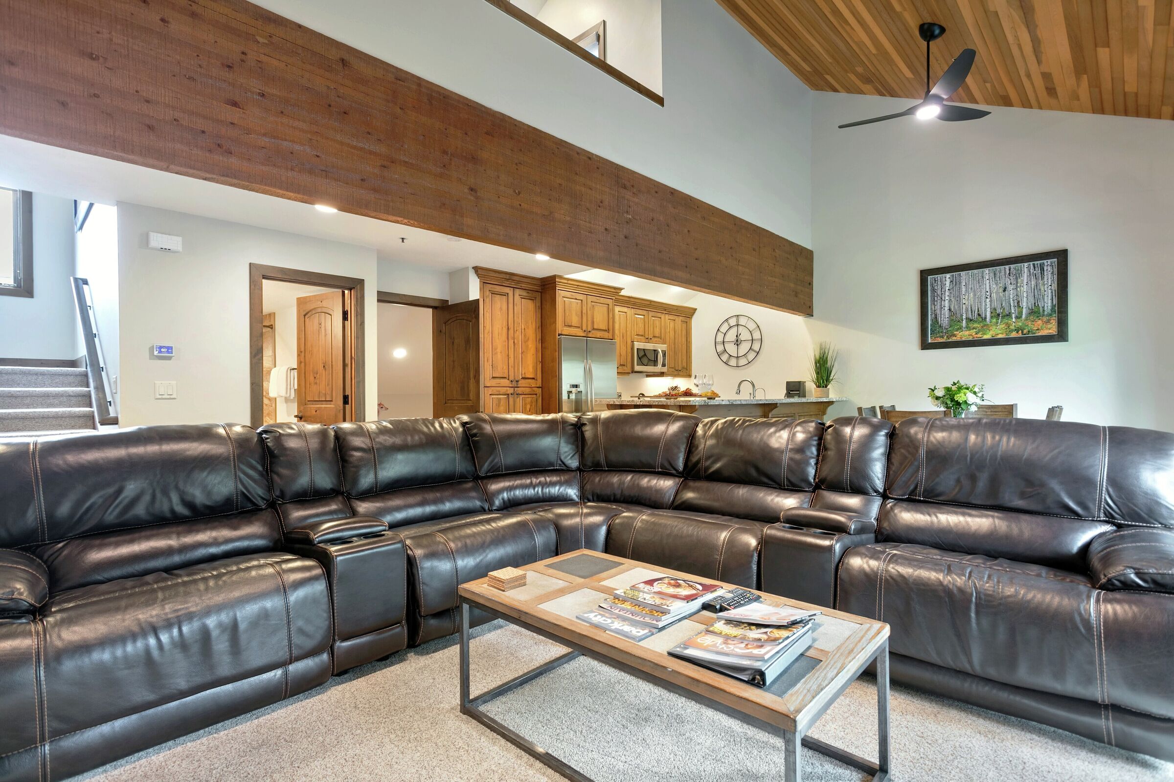 Living Area, Dining Area & Kitchen