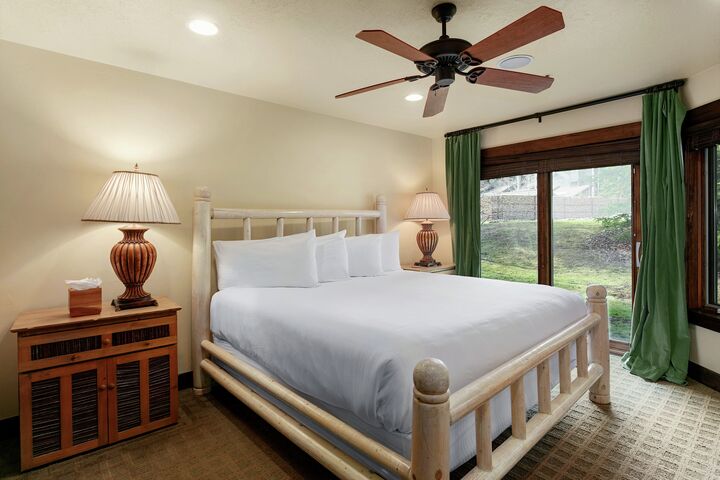 #1617 - Bedroom
