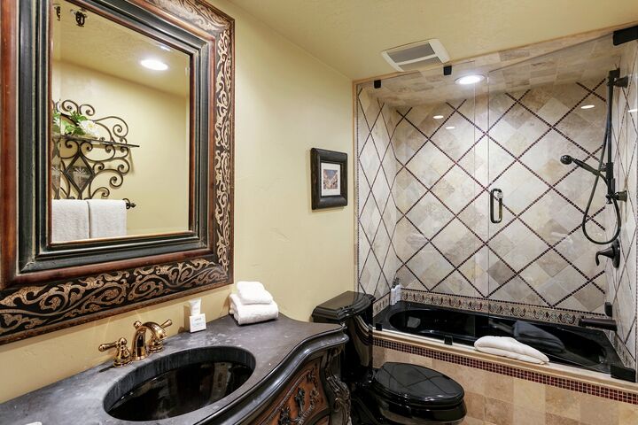 #1617 - Bathroom