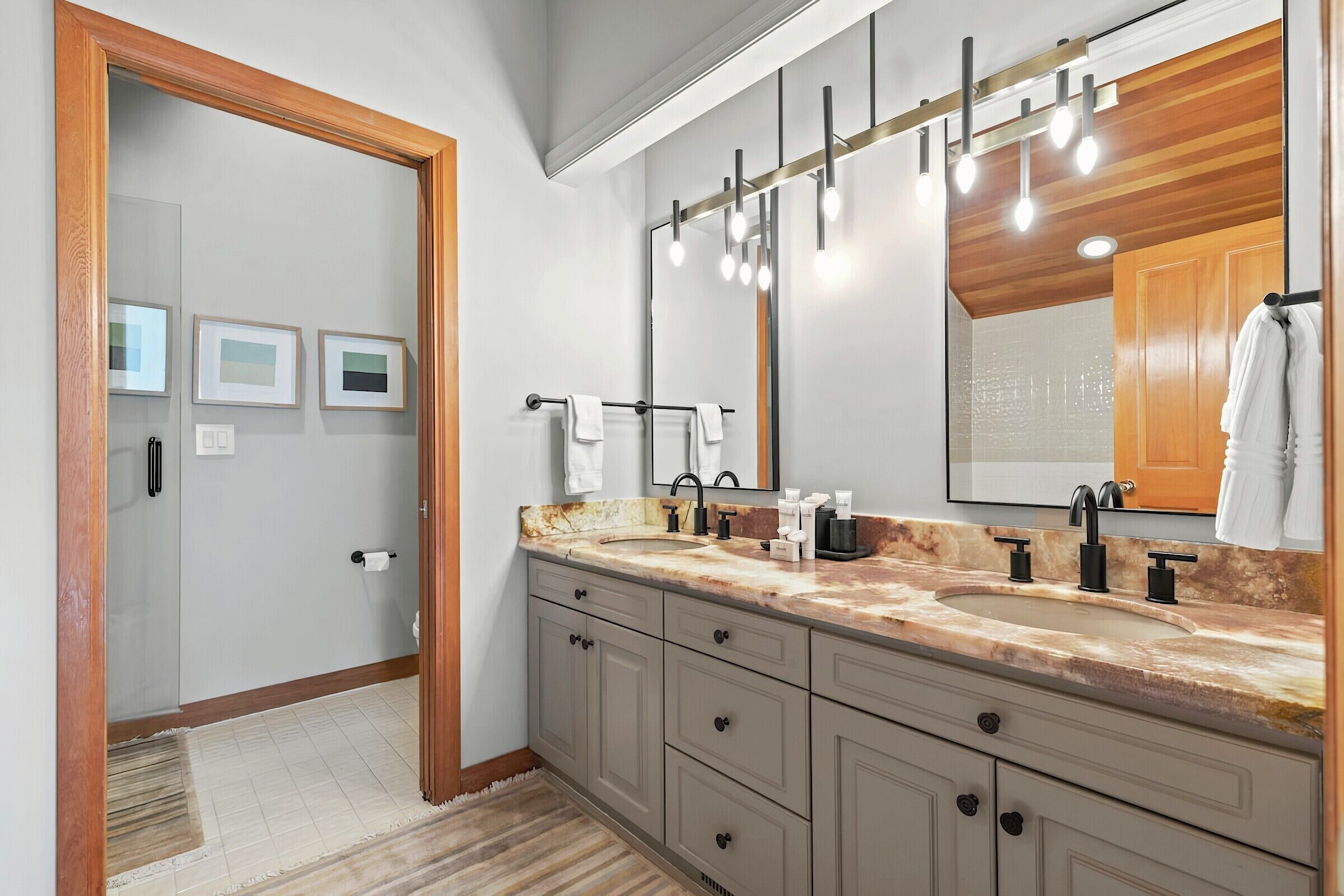 Master Ensuite Bathroom