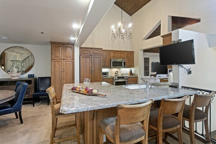 #124 - Kitchen
