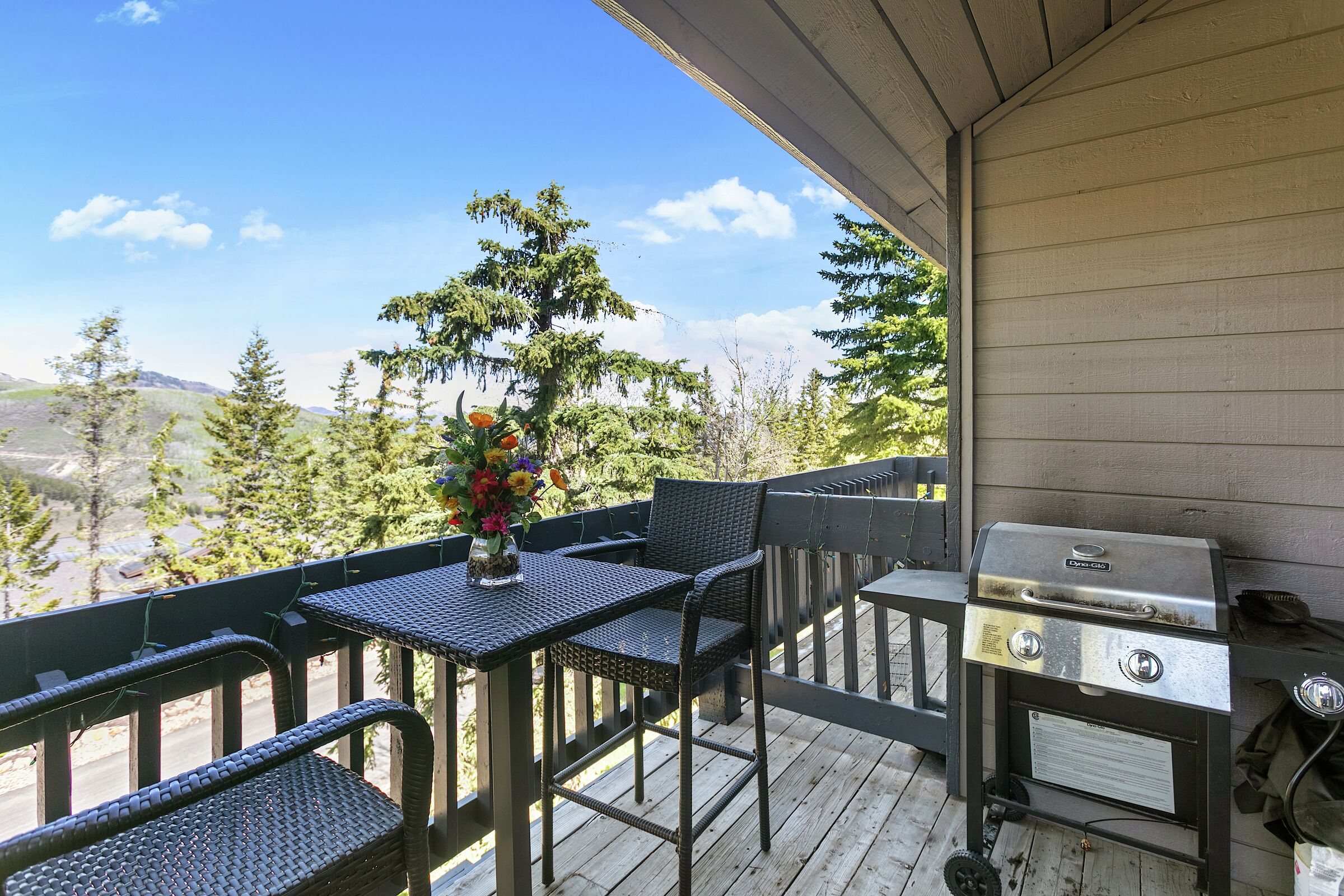 #107 - Balcony with BBQ