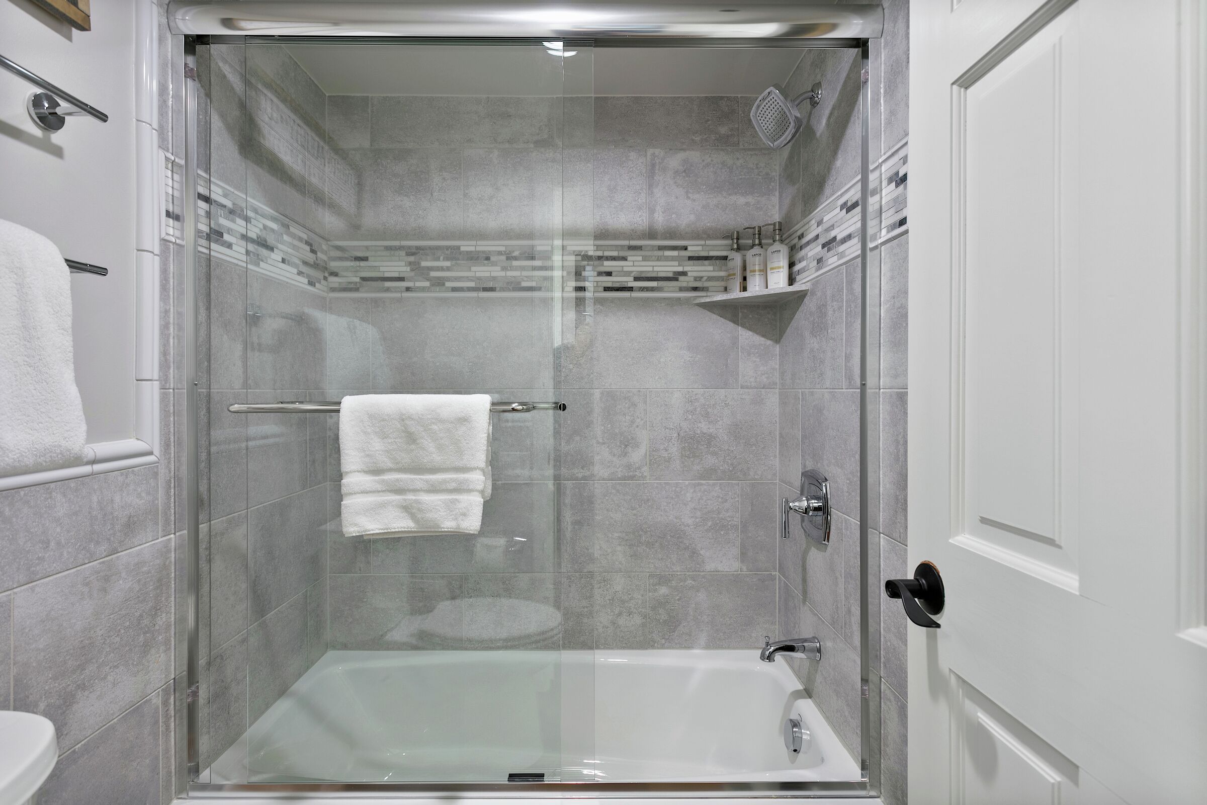 #105 - Bathroom