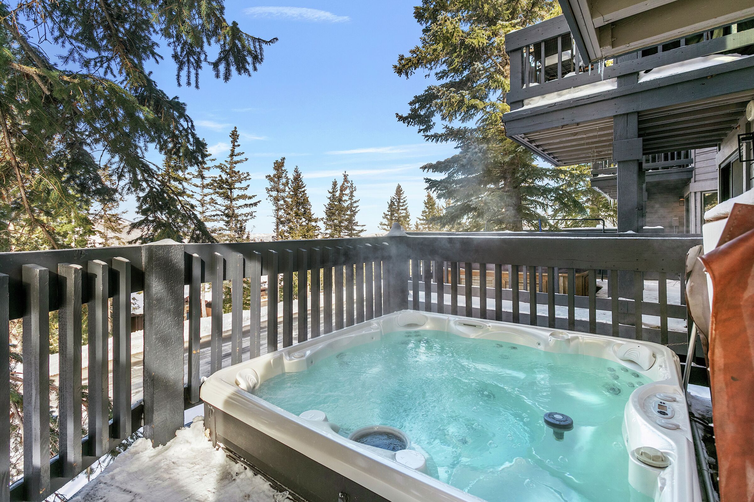 #105 - Balcony