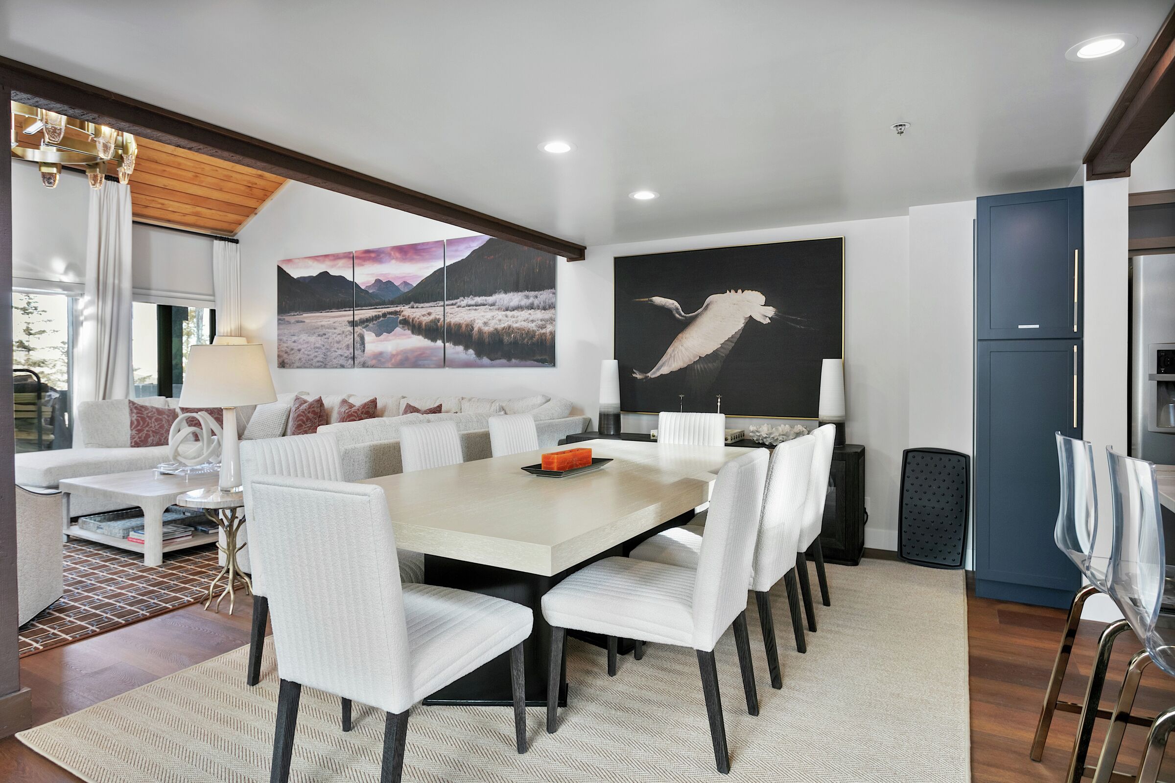 #105 - Dining Area