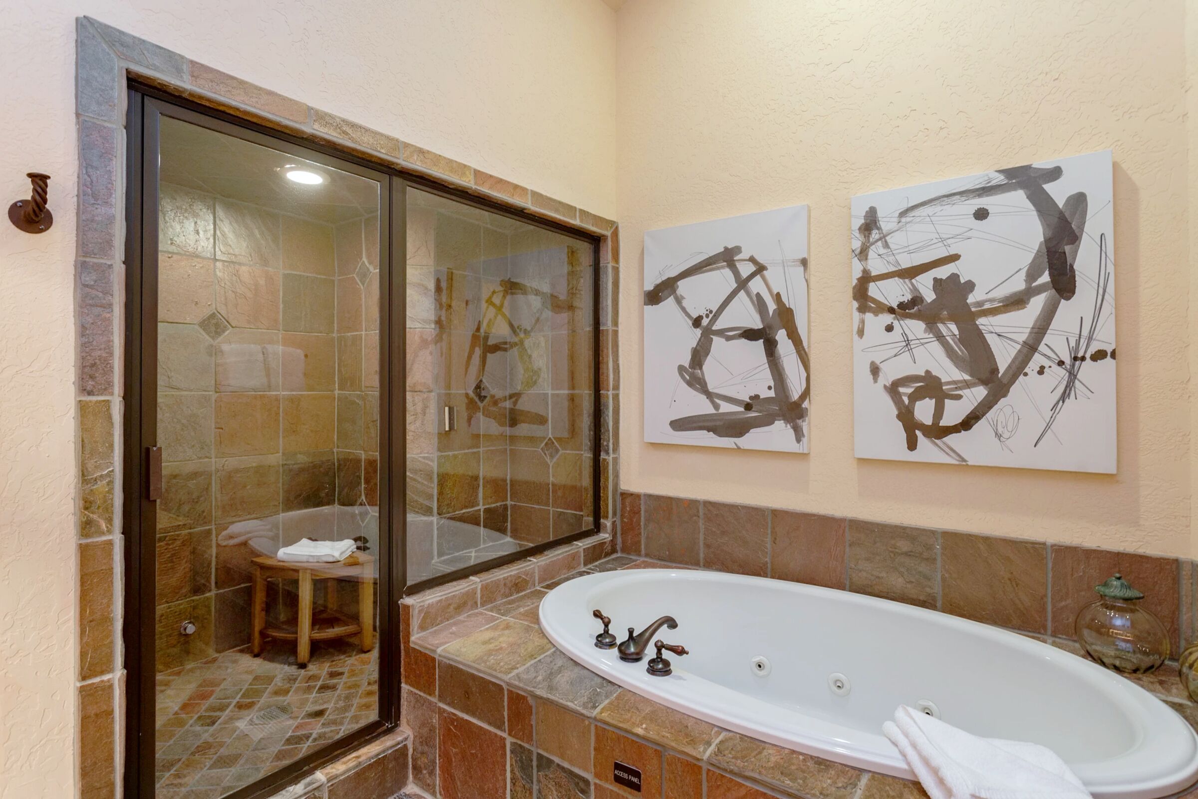Master Ensuite Bathroom