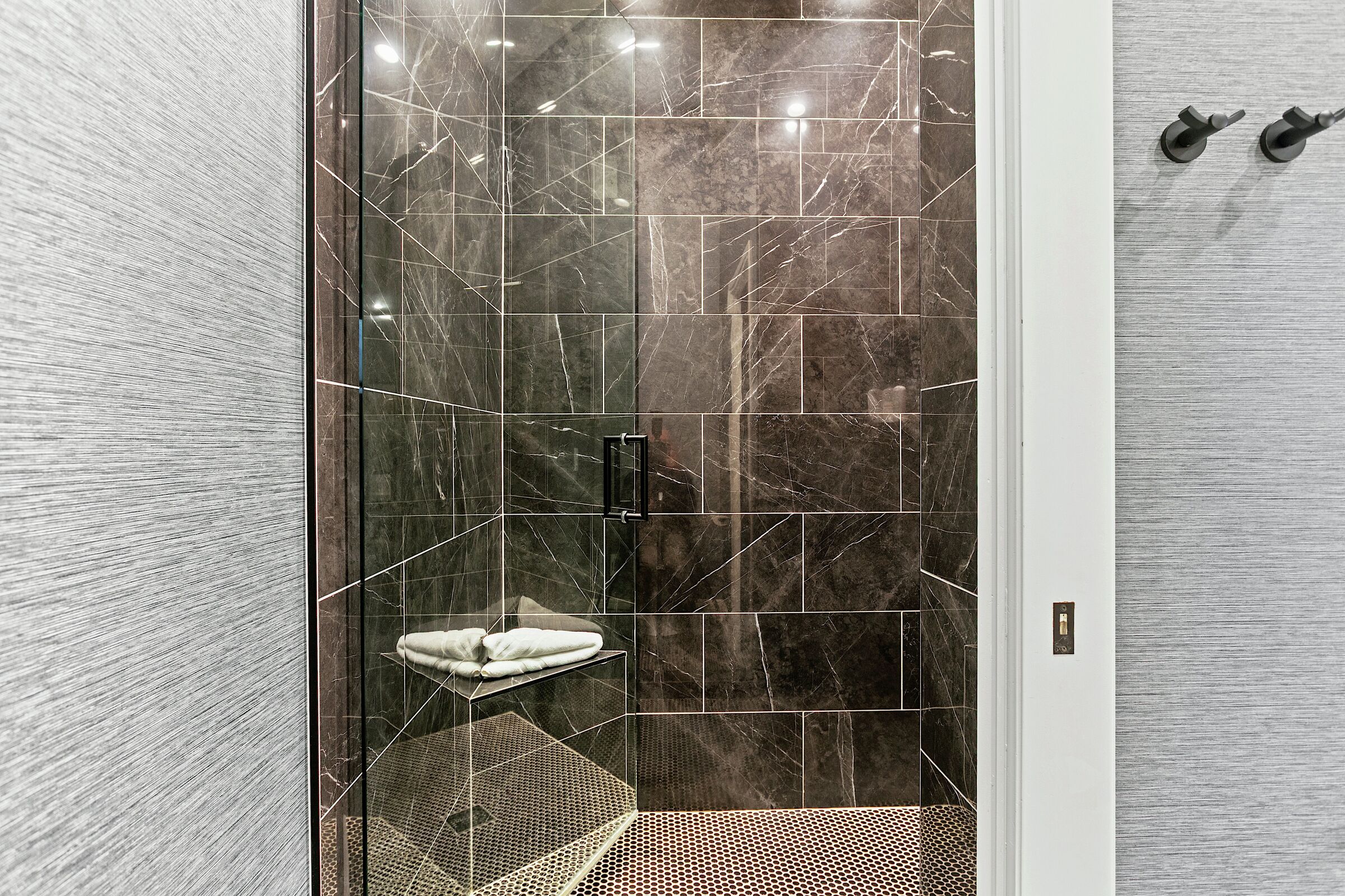 Master Ensuite Bathroom