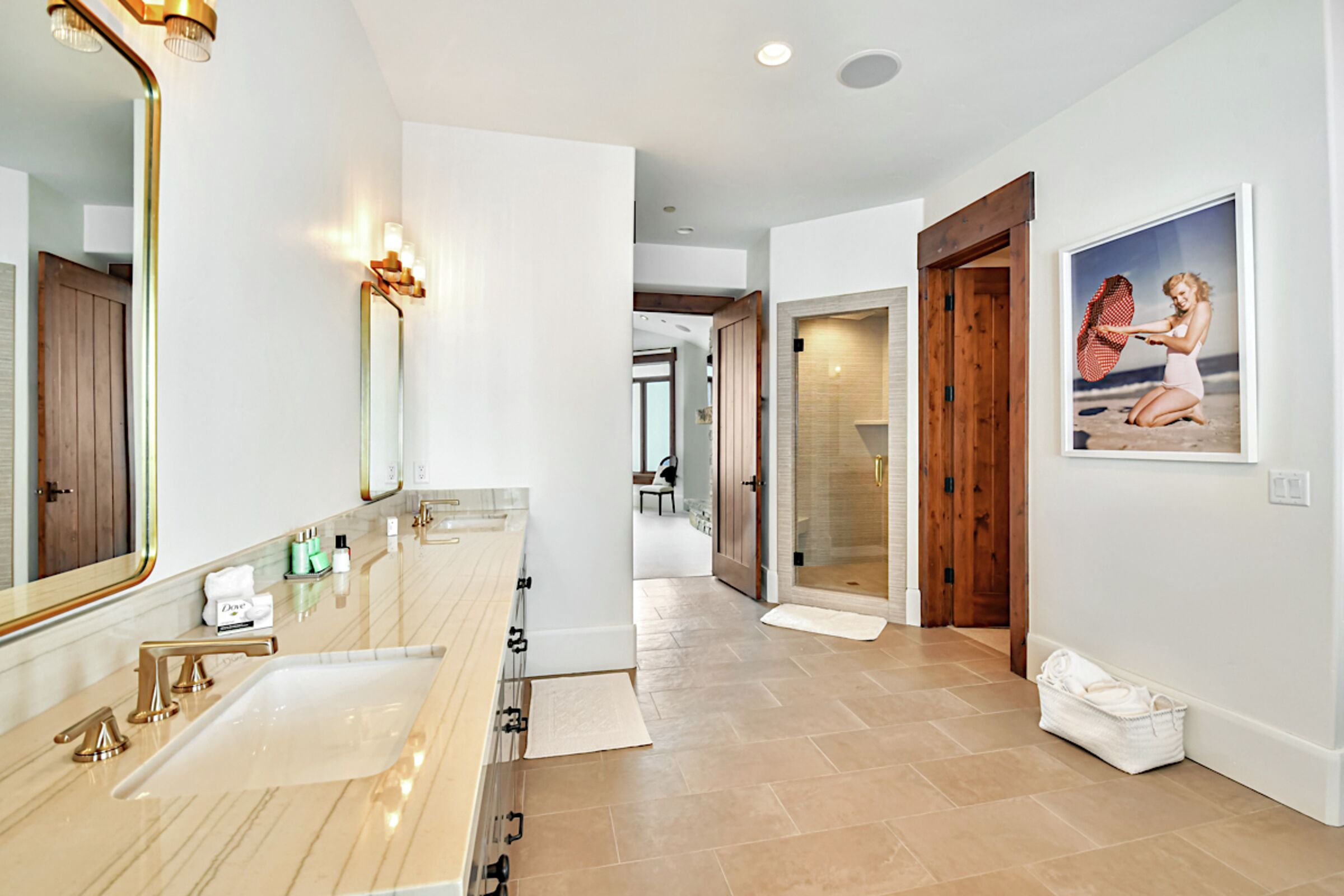 Master Ensuite Bathroom