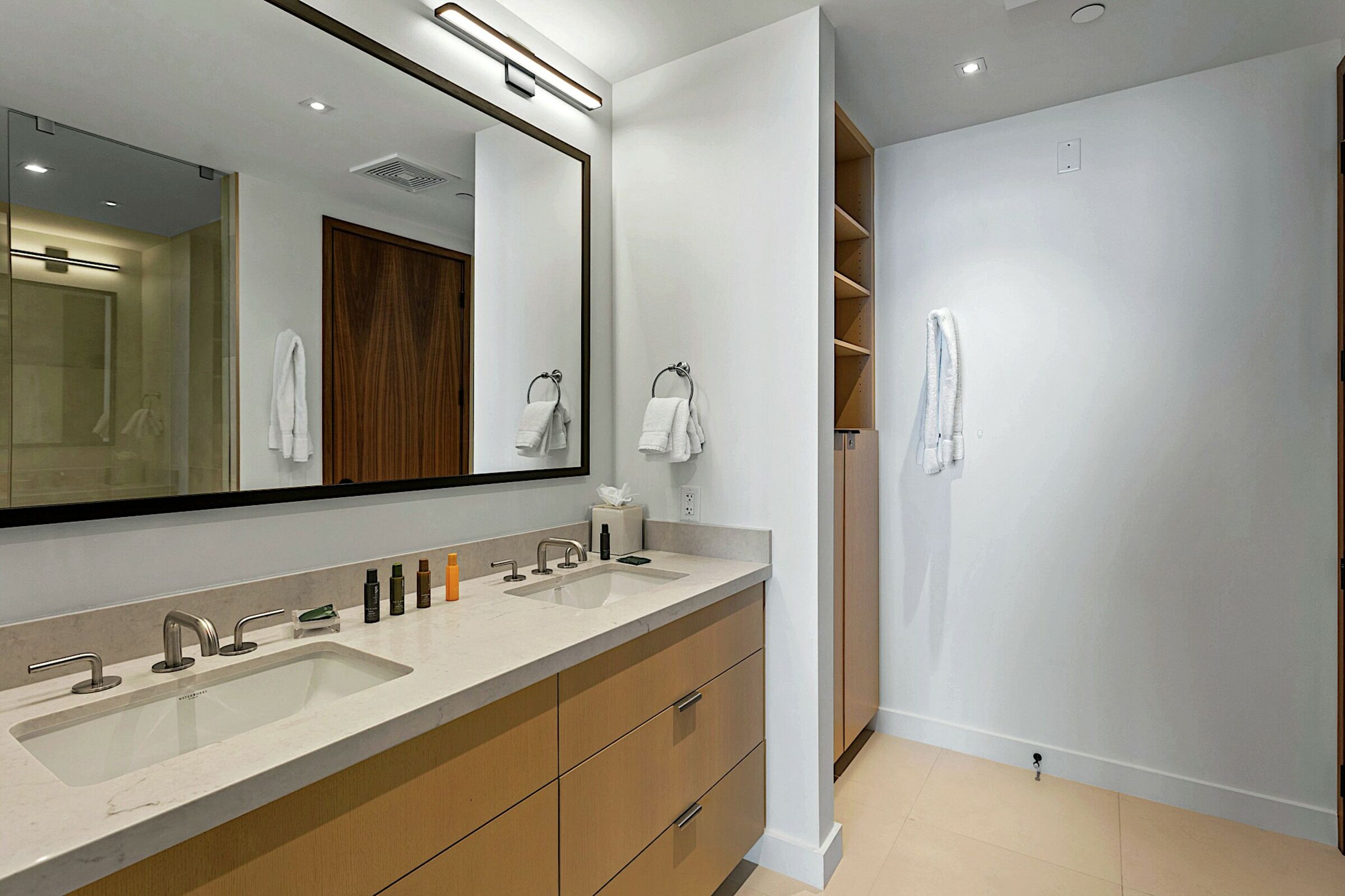 Master Ensuite Bathroom